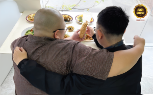 Chồng tôi suýt mất vợ sắp cưới vì… cuộn Phô mai Hun khói SOLSE như thế nào?